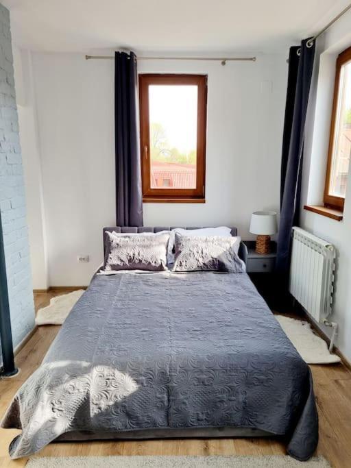 Cozy Apartment Near City Center บูคาเรสต์ ภายนอก รูปภาพ